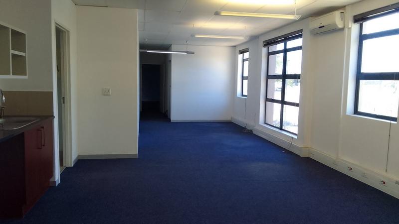 To Let commercial Property for Rent in Parow North Western Cape